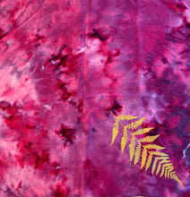 Fern on Magenta 23"x23"
